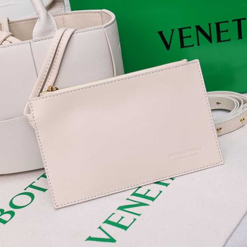 BV Shopping Bags